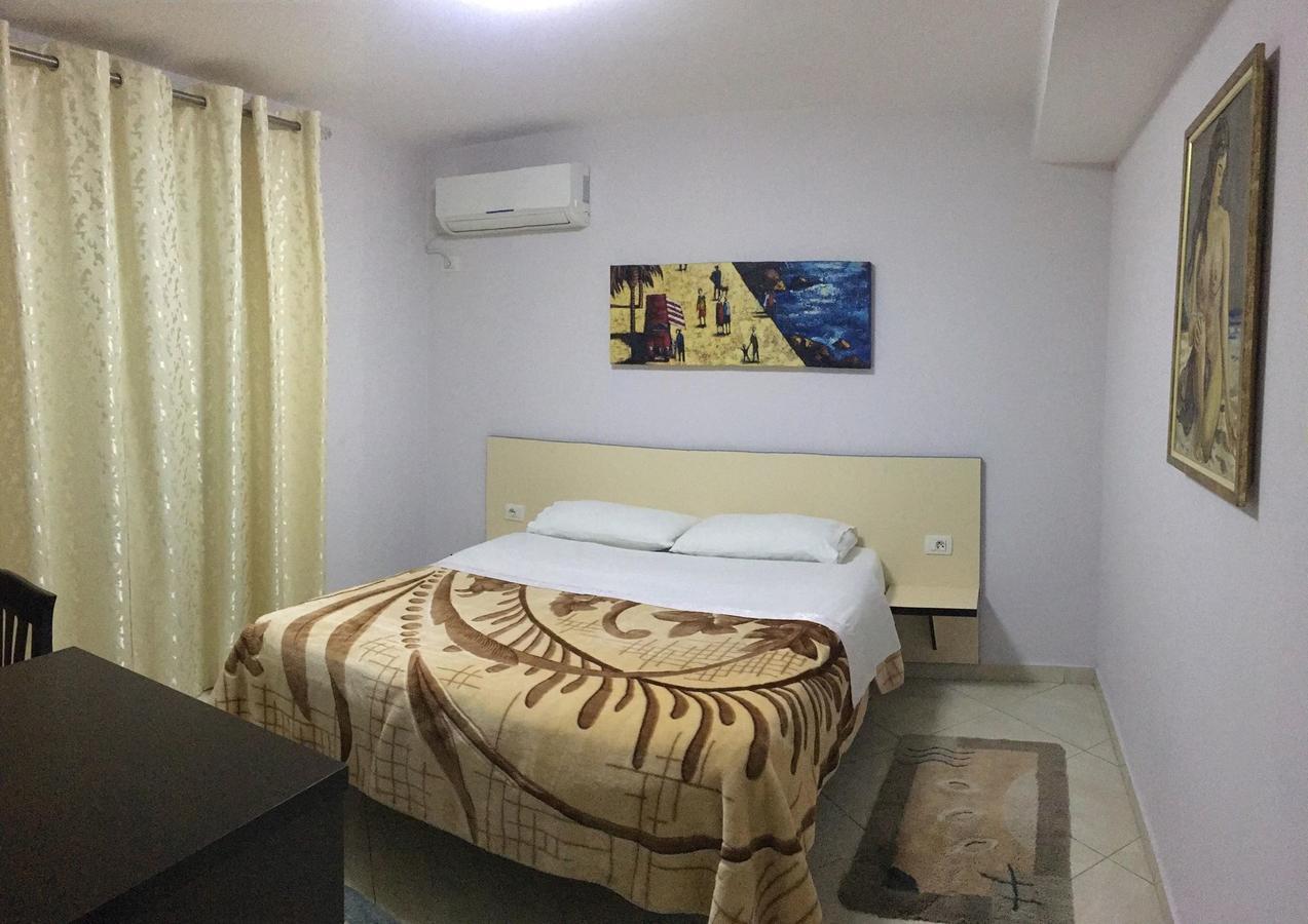 Hotel M&S Tirana Eksteriør billede